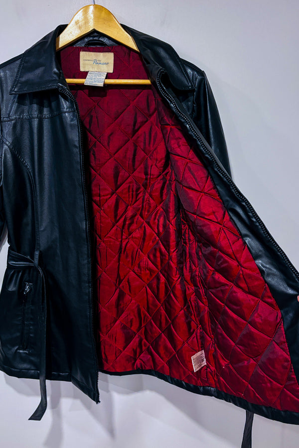 Manteau noir vintage faux cuir avec manches en fausse fourrure seconde main - Penmans- La Penderie du Paradis