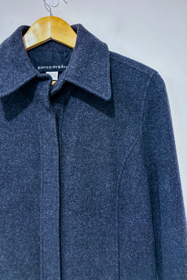 Manteau léger gris en laine seconde main - Bianca Nygård- La Penderie du Paradis