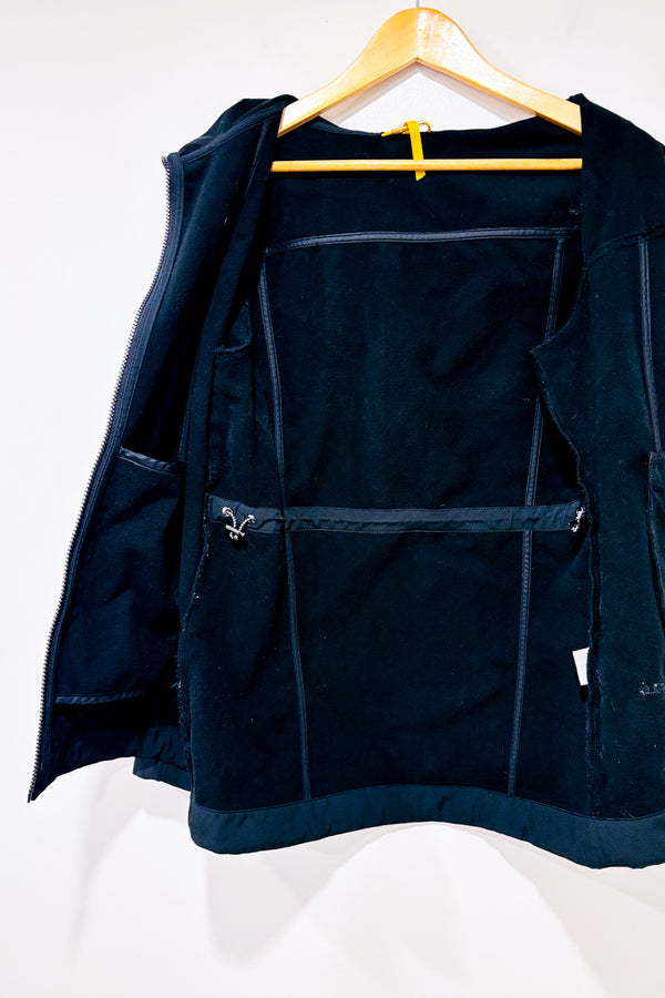 Manteau noir imperméable* seconde main - Lolë- La Penderie du Paradis