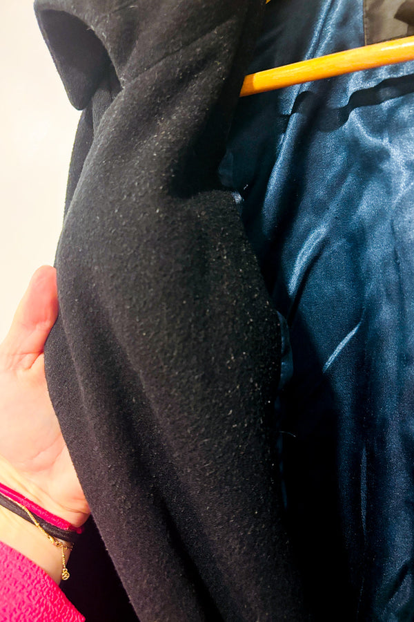 Manteau noir en laine à nouer* seconde main - Bedo- La Penderie du Paradis