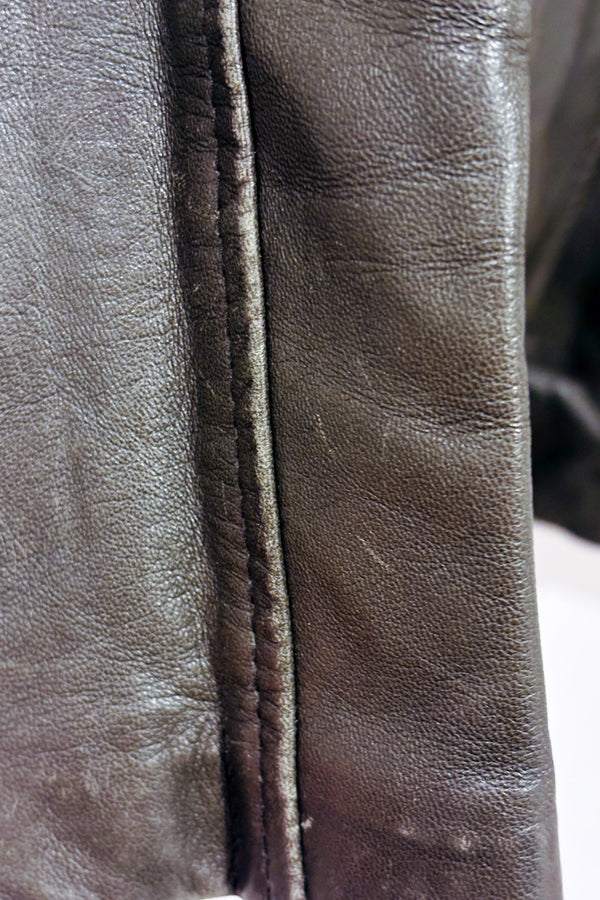 Manteau en cuir charcoal mi-long * seconde main - Danier- La Penderie du Paradis