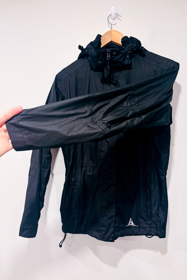 Manteau coupe-vent noir seconde main - Sail- La Penderie du Paradis