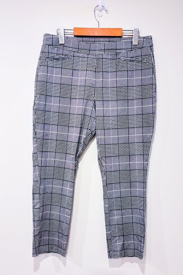 Pantalon extensible noir et blanc à carreaux jambe étroite (l)-Autres-La Penderie du Paradis 🕊