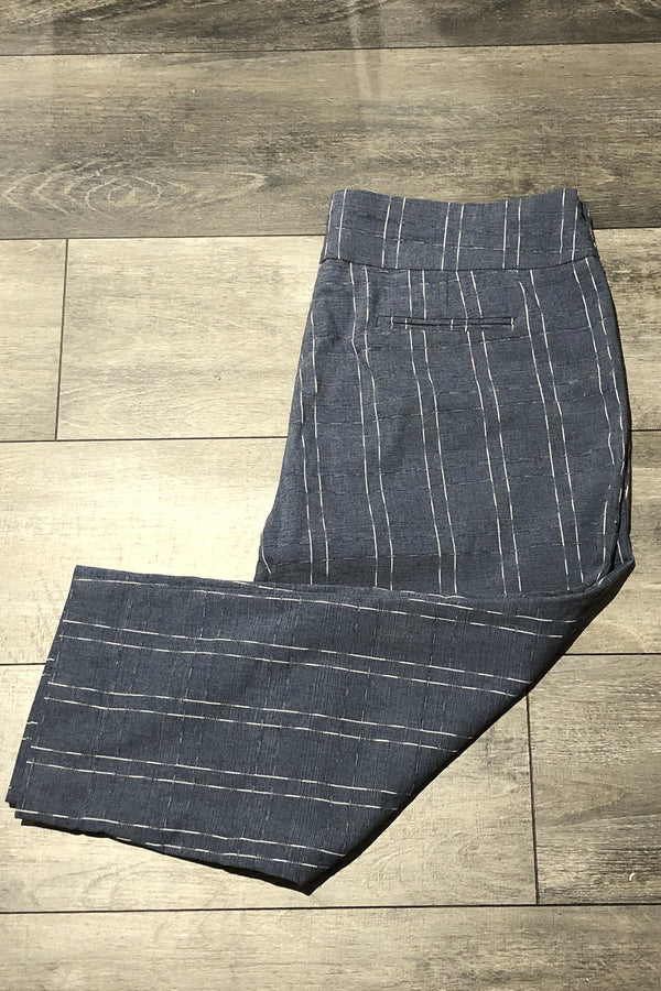 Pantalon court bleu et blanc à carreaux (xl) seconde main Alfani 