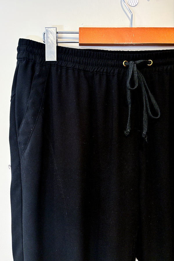 Pantalon noir avec taille et chevilles élastique (m) seconde main Adrianna Papell 