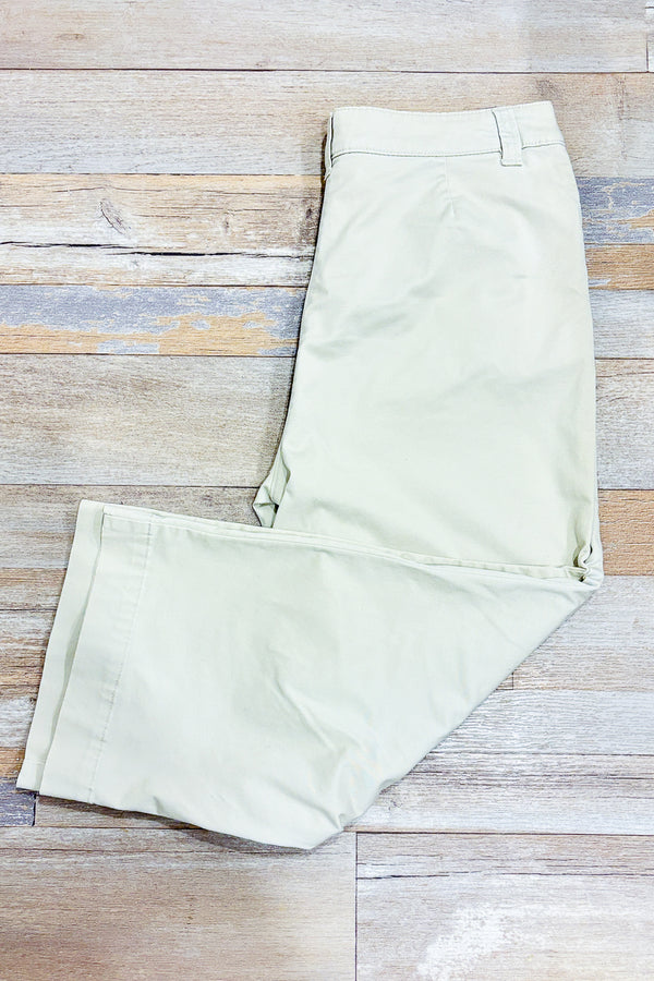 Pantalon court beige (s) -- La Penderie du Paradis ?