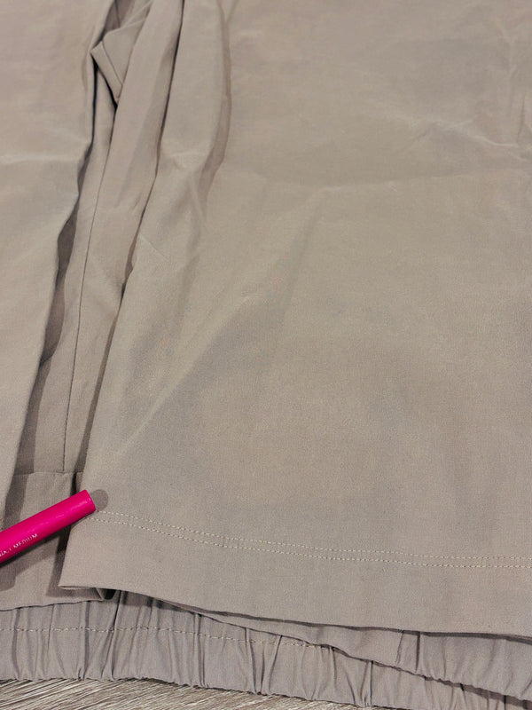 Pantalon de nylon beige (m)-Modern Ambition-La Penderie du Paradis 🕊