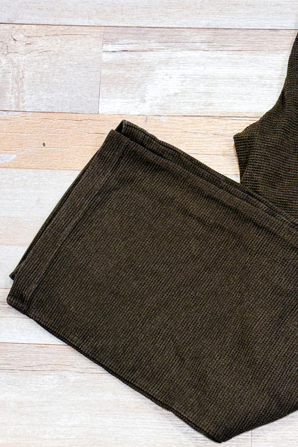 Pantalon lounge gaufré kaki seconde main - Uniqlo- La Penderie du Paradis