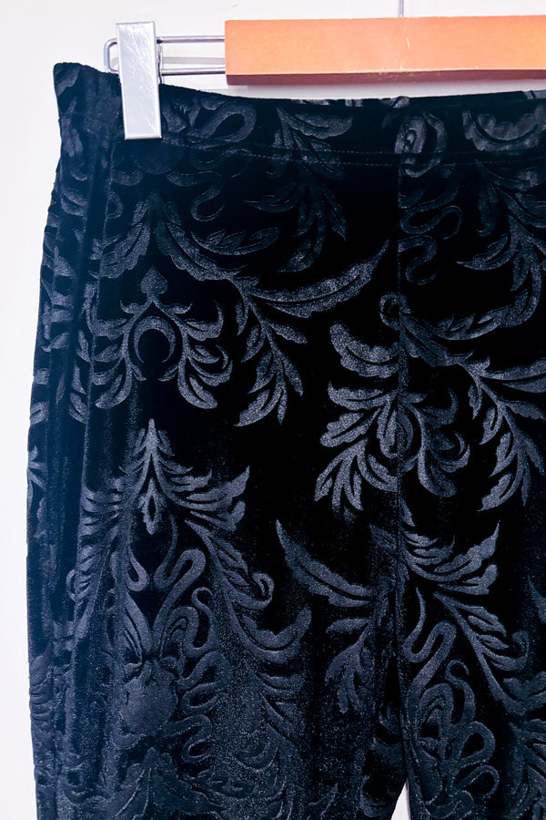 Pantalon en velours noir fleuri avec dentelle seconde main - SHEIN- La Penderie du Paradis