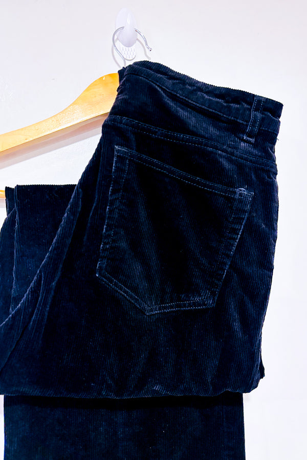 Pantalon noir en corduroy à taille haute* seconde main - H&M- La Penderie du Paradis