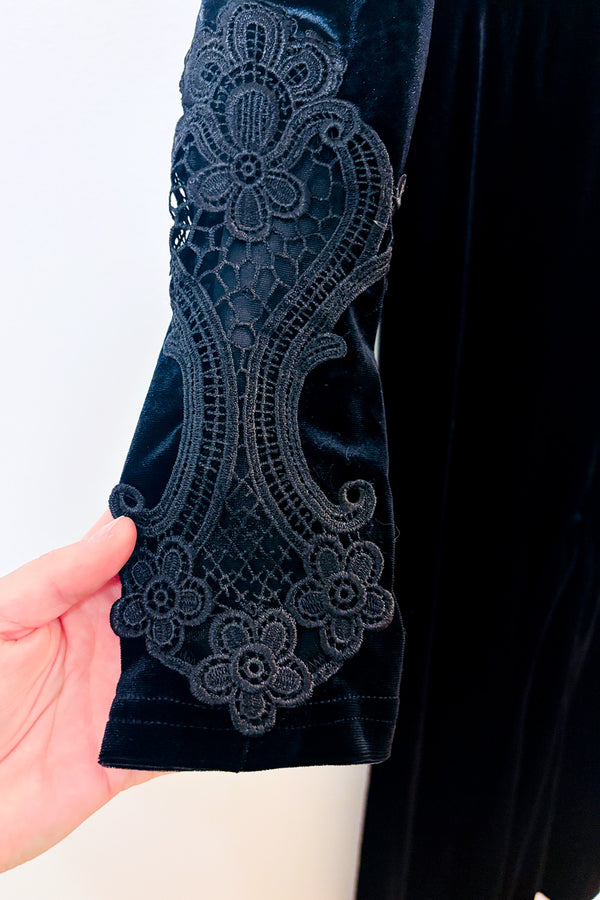 Jumpsuit noir en velours avec dentelle seconde main - SHEIN- La Penderie du Paradis