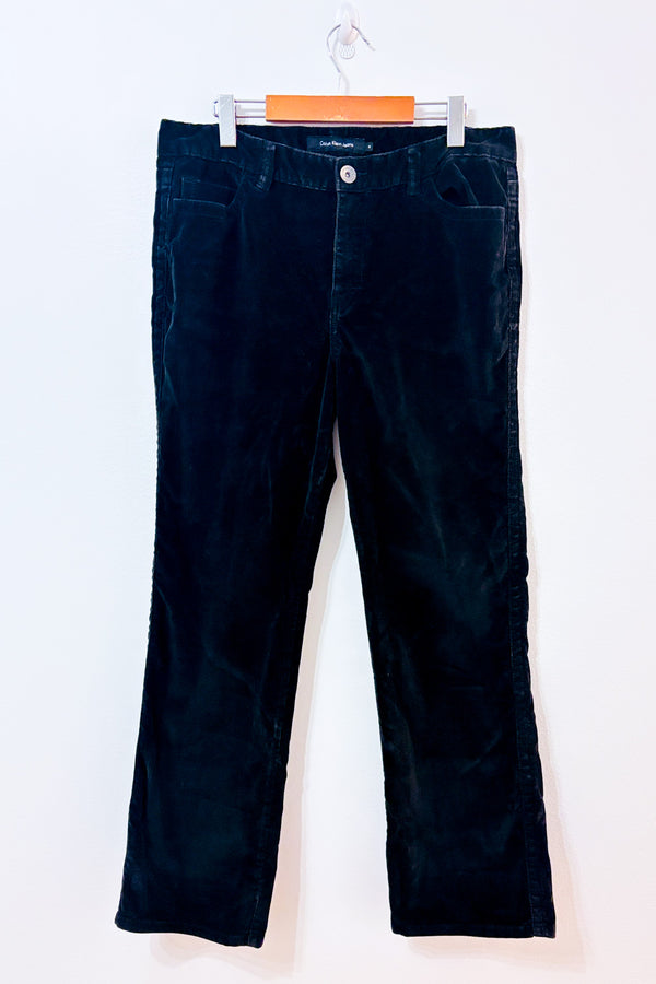 Pantalon noir en corduroy jambe droite* seconde main - Calvin Klein- La Penderie du Paradis