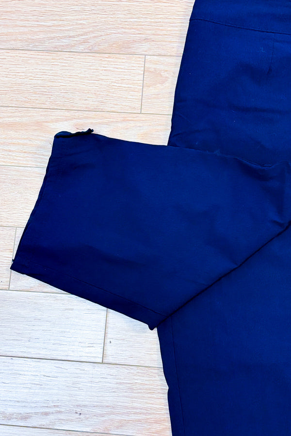 Pantalon capri marine extensible seconde main - Emotions- La Penderie du Paradis