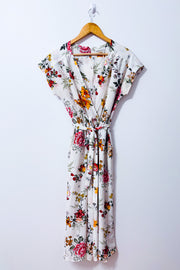 Jumpsuit blanc fleuri cache-coeur