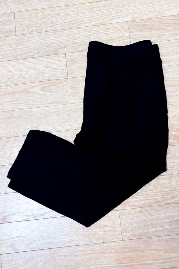 Pantalon noir extensible à boutons dorés* seconde main - Linea Domani- La Penderie du Paradis