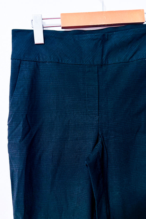Pantalon noir à carreaux ton sur ton à enfiler seconde main - S.C. & Co- La Penderie du Paradis