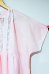 Robe de nuit vintage rose avec dentelle (l)-French Maid-La Penderie du Paradis 🕊
