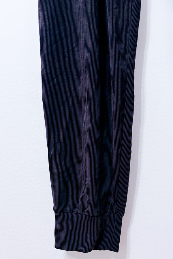 Pantalon de pyjama gris côtelé à coupe jogger seconde main - Change- La Penderie du Paradis