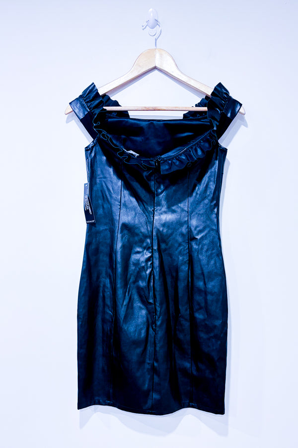 Robe faux cuir noire avec épaules dénudées (s)-Venus-La Penderie du Paradis 🕊