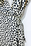 Robe maxi cache-cœur beige à pois et volants (l) - Mango - La Penderie du Paradis ?