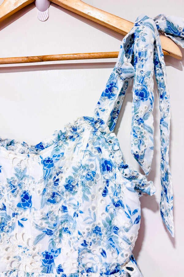Robe midi bleue fleurie à volants Claire (s)-En Saison-La Penderie du Paradis 🕊