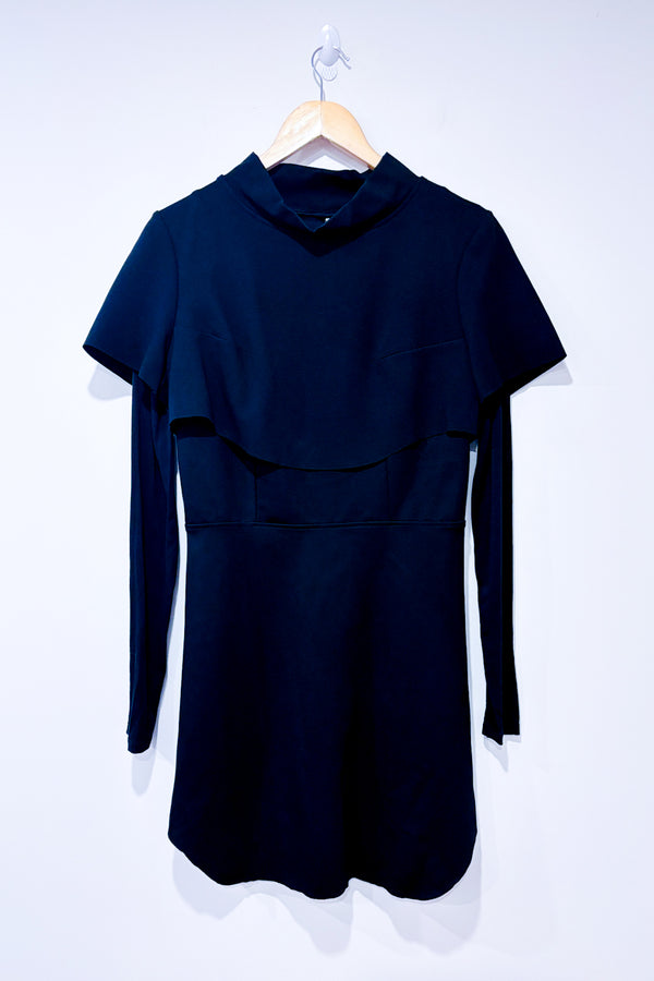 Robe noire avec volant (m)-Martin Dhust-La Penderie du Paradis 🕊
