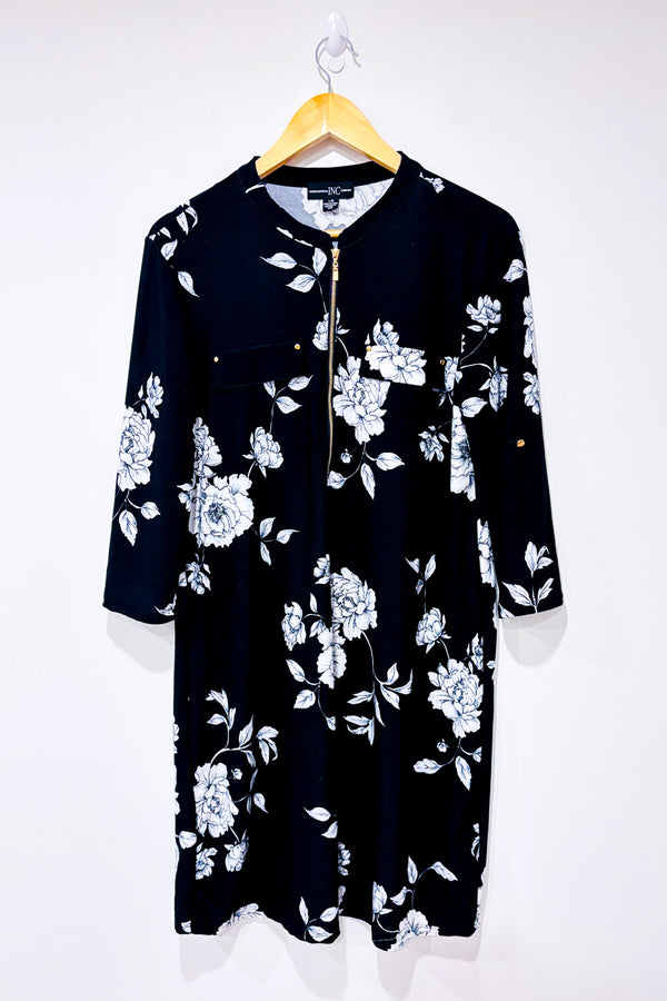 Robe noire fleurie seconde main - I.N.C. International Concepts- La Penderie du Paradis