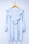 Robe bleu pâle avec fleurs brodées* seconde main - Zara- La Penderie du Paradis