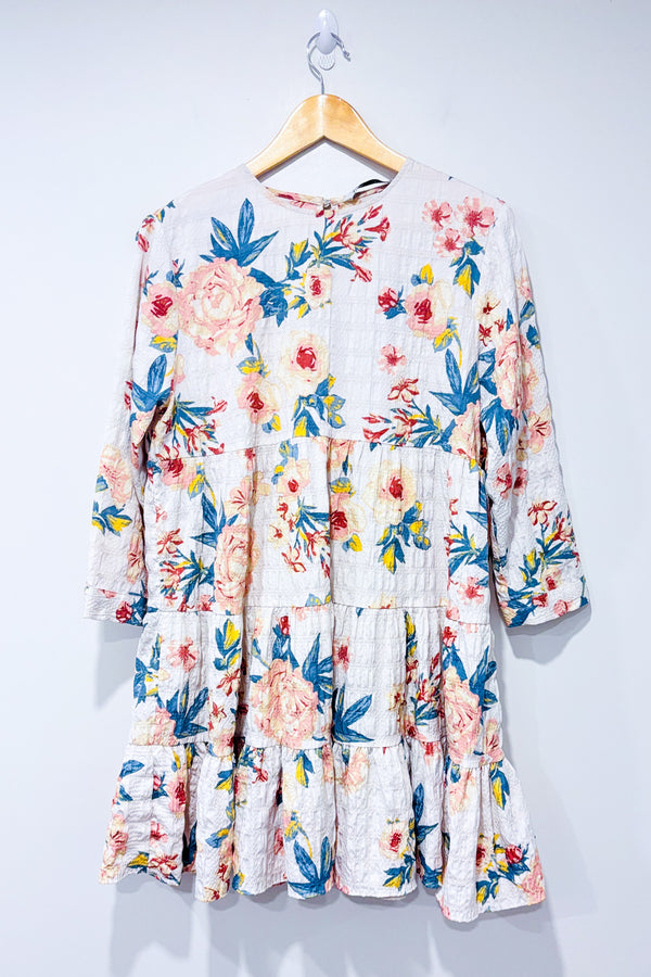 Robe ample crème fleurie* seconde main - Zara- La Penderie du Paradis