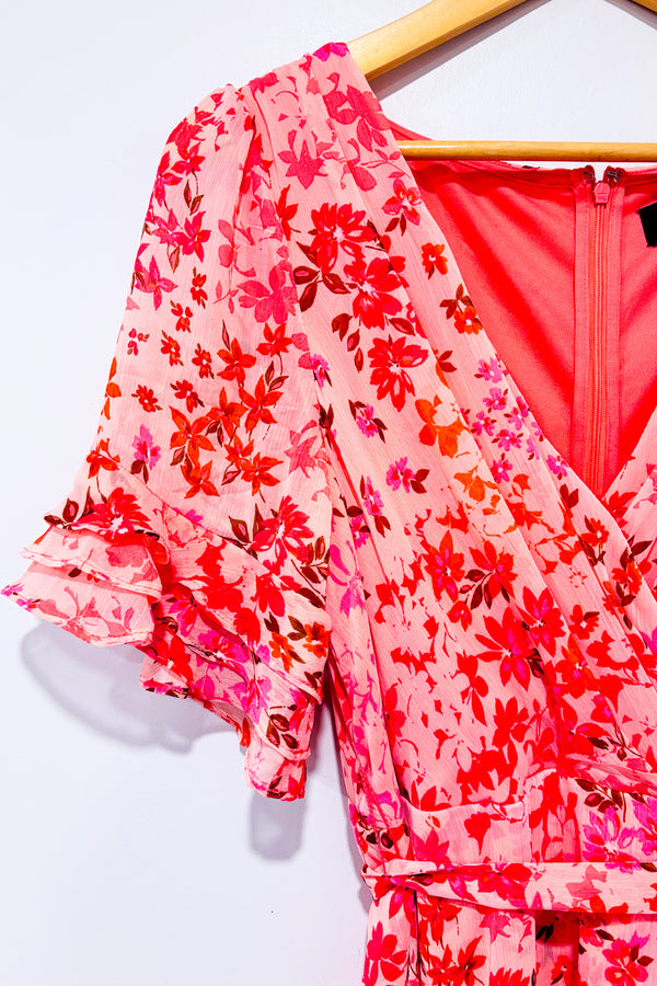 Robe midi fluide rose fleurie cache-coeur * seconde main - DKNY- La Penderie du Paradis
