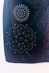 Robe noire ajustée à studs fleuris et motif léopard* seconde main - Desigual- La Penderie du Paradis