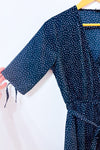 Robe portefeuille noire à pois* seconde main - Influence- La Penderie du Paradis