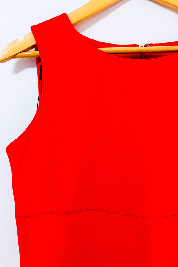 Robe ajustée rouge sans manche* seconde main - Calvin Klein- La Penderie du Paradis