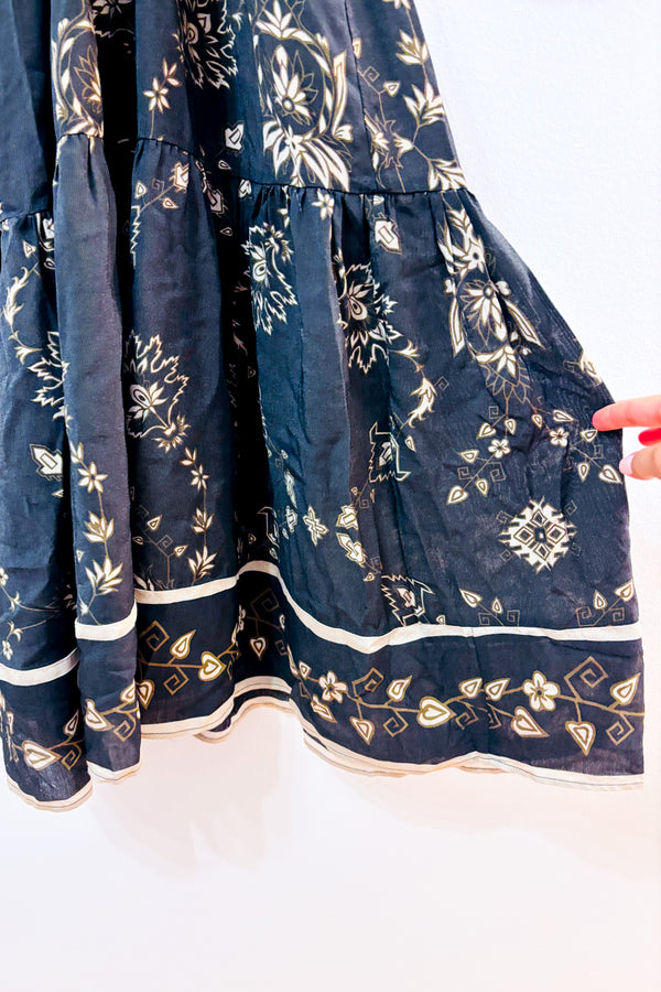 Robe maxi brune fleurie à nouer* seconde main - H&M- La Penderie du Paradis