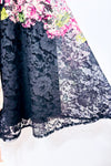 Robe midi noire et rose fleurie en dentelle* seconde main - Laura- La Penderie du Paradis