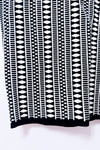 Robe ajustée en tricot noir et blanc à motifs géométriques* seconde main - Sioni- La Penderie du Paradis