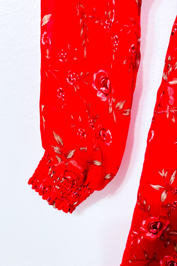 Robe rouge fleurie à manches longues et taille smockée* seconde main - Dynamite- La Penderie du Paradis