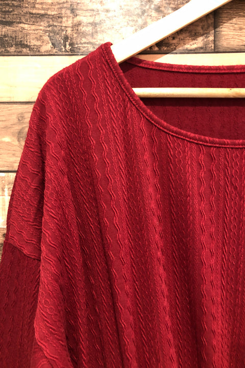 Robe rouge texturée (l) seconde main Autres   