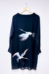 Robe noire avec oiseaux (l)