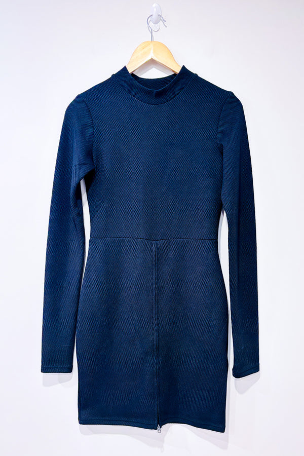 Robe noire piquée (s)-Cheap Monday-La Penderie du Paradis 🕊