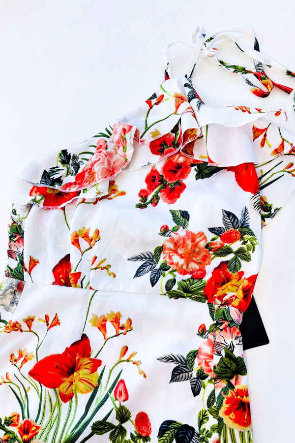 Robe maxi blanche fleurie avec froufrou (s)-Pretty Little Things-La Penderie du Paradis 🕊