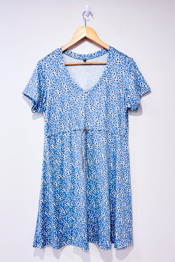 Robe bleue fleurie (l)-Rien ne se perd, tout se crée-La Penderie du Paradis 🕊