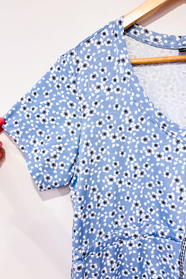 Robe bleue fleurie (l)-Rien ne se perd, tout se crée-La Penderie du Paradis 🕊