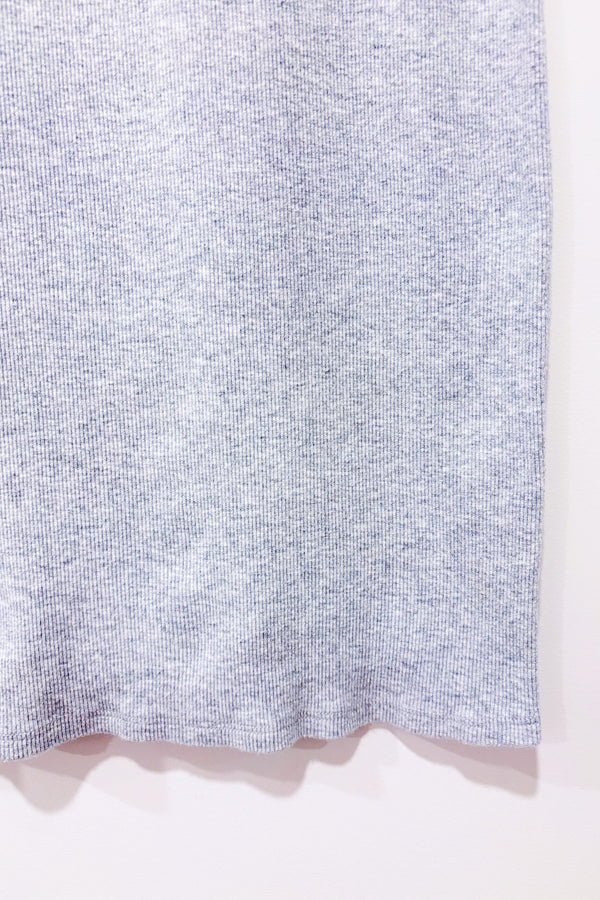 Robe t-shirt grise côtelée (s) seconde main - Garage- La Penderie du Paradis