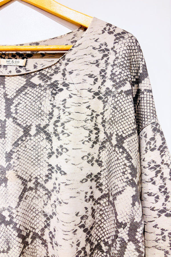 Robe beige et grise motif serpent (l) seconde main - Wi & Co- La Penderie du Paradis