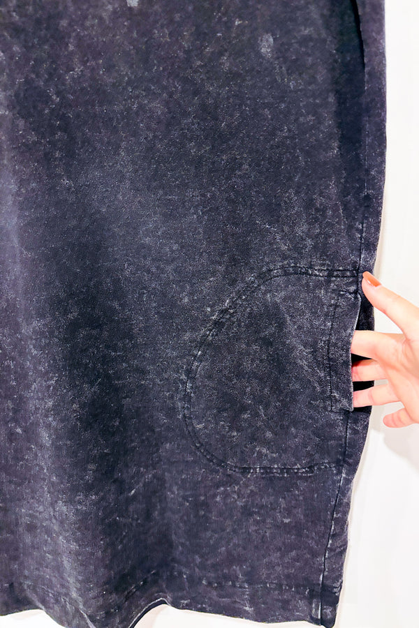 Robe t-shirt noire délavée avec poches (m)-Jane & Delancey-La Penderie du Paradis 🕊