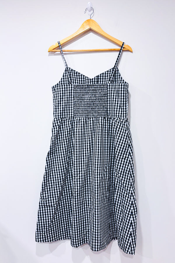 Robe noire et blanche à carreaux (xl)*-Reitmans-La Penderie du Paradis 🕊