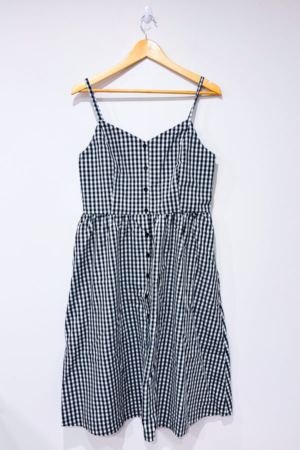 Robe noire et blanche à carreaux (xl)*-Reitmans-La Penderie du Paradis 🕊