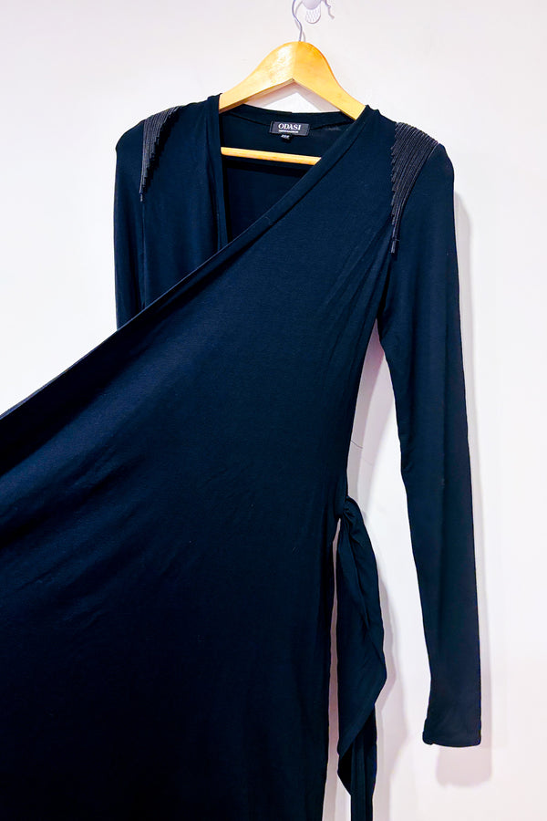 Robe porte-feuille noire avec pierres aux épaules (xs/s)*-ODASI Denis Gagnon-La Penderie du Paradis 🕊