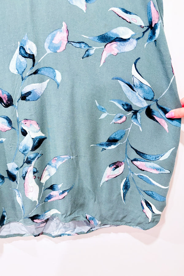 Robe verte avec feuillage seconde main - Reitmans- La Penderie du Paradis